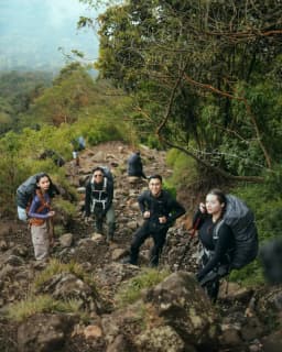 Rayo Oksa Kencana Luncurkan Summit Glow, Brand Skincare Outdoor Untuk Pendaki pada 10.10 di Shopee dan TikTok