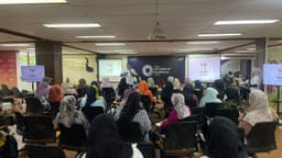 Telkom AI Center Padang Tegaskan AI sebagai Mitra Transformasi Fesyen dan Kriya Tanpa Menghilangkan Nilai Karya