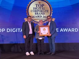 KAI Logistik Raih Penghargaan 8th Top Digital Corporate Brand Award 2026