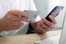 Tips Membayar Kartu Kredit Agar Tagihan Tidak Menumpuk
