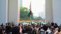 Kedutaan Besar India Rayakan Hari Kemerdekaan India ke-80 di Jakarta dengan Pengibaran Bendera, Pertunjukan Budaya, dan Momentum Baru Hubungan Bilateral