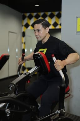 MENGAPA KAMI MEMBAYAR MEREKA PALING MAHAL DI INDONESIA: Believe Fitness Alam Sutera Ungkap Standar Brutal di Balik Jajaran "Top 1% Coaches"