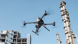 Inspeksi Visual dan Thermal Jarak Jauh dengan DJI Zenmuse H30T