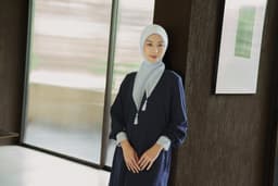 Bukan Cuma Hijab Paris Polos, napocut Kenalkan 4 Variasi Hijab Segiempat Paris Tegak Paripurna
