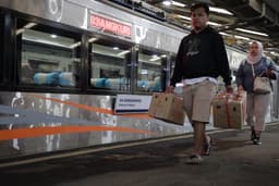 Lebih dari 76 ribu Pengguna Jasa KA Gunakan KA Jarak Jauh dari Daop 2 Bandung Selama Libur Panjang Maulid Nabi Muhammad SAW