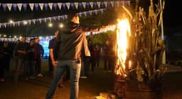 Penuh Kehangatan dan Kebersamaan, BRI Region 6 Gelar Bonfire Night dalam Rangkaian BCF