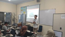 Krakatau IT Dukung Peningkatan Kompetensi Guru YPKS Melalui Pelatihan Pemanfaatan Artificial Intelligence (AI)