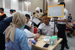 Jaga Keselamatan Perjalanan, Seluruh Pekerja LRT Jabodebek Jalani Medical Check-Up
