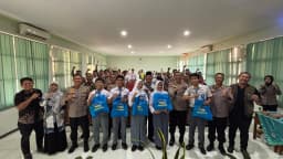  Bukan Sekadar Bisa Pakai AI, Polresta Cilacap Bekali Pelajar SMAN 1 Kroya Agar Tak Mudah Terjebak Hoaks